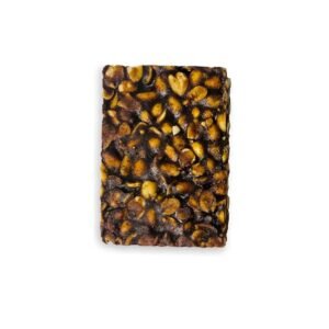 Moringa Palm Jaggery (Karupatti) Peanut Chikki is a wholesome traditional sweet made with crunchy roasted peanuts, pure palm jaggery (karupatti), and nutritious moringa leaves. This healthy chikki is free from refined sugar and preservatives, making it a perfect guilt-free snack for all ages. Rich in iron, calcium, and natural energy, every bite brings the goodness of village-style preparation with authentic taste.